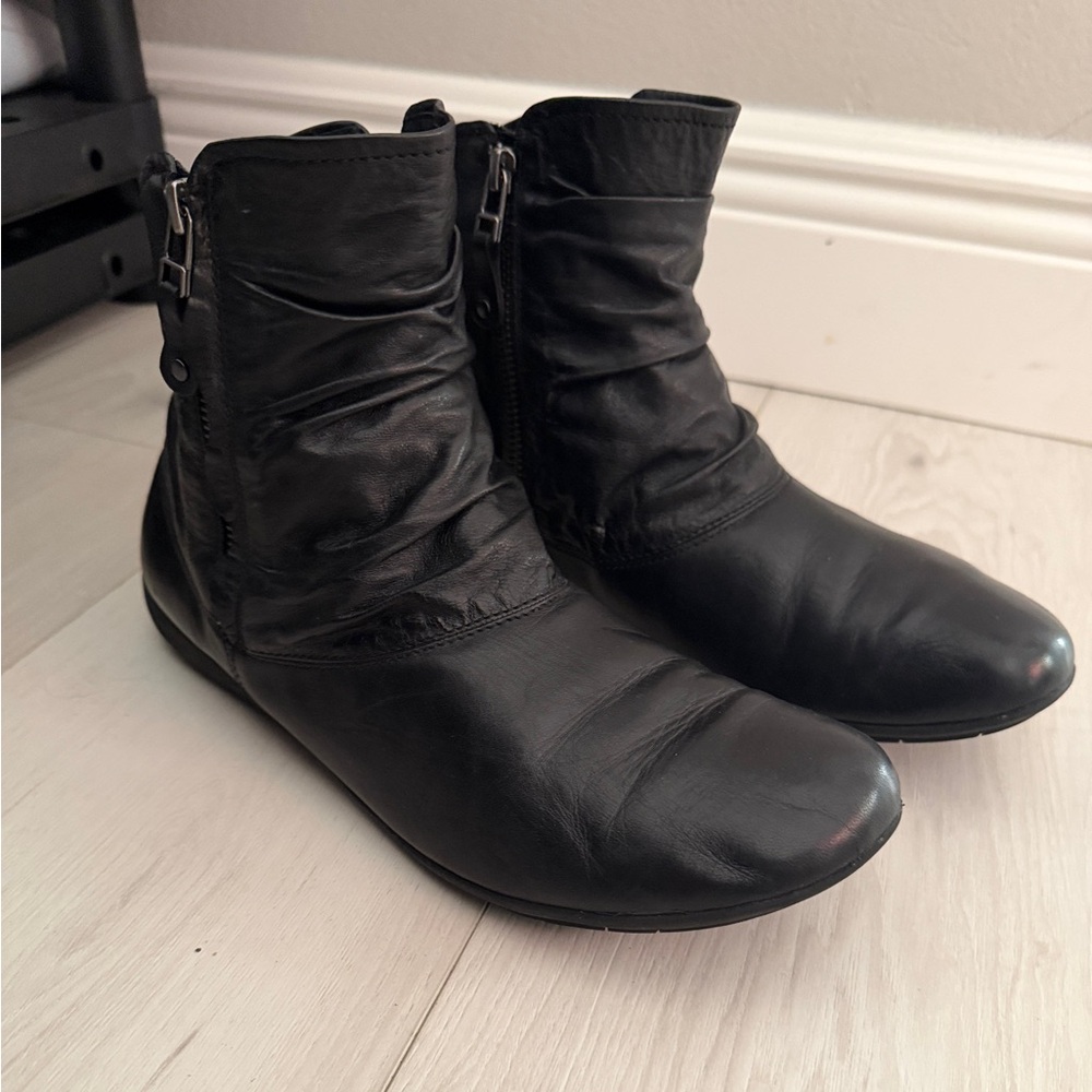 Josef Seibel Naly 24 Leather Ankle Boots | Dual Zip | Comfort | Like New